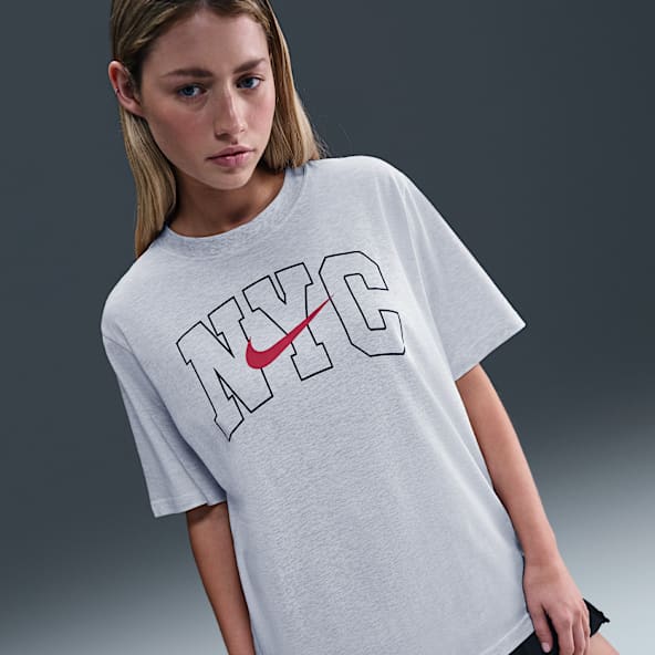 Graphic Tees for Women. Nike.com